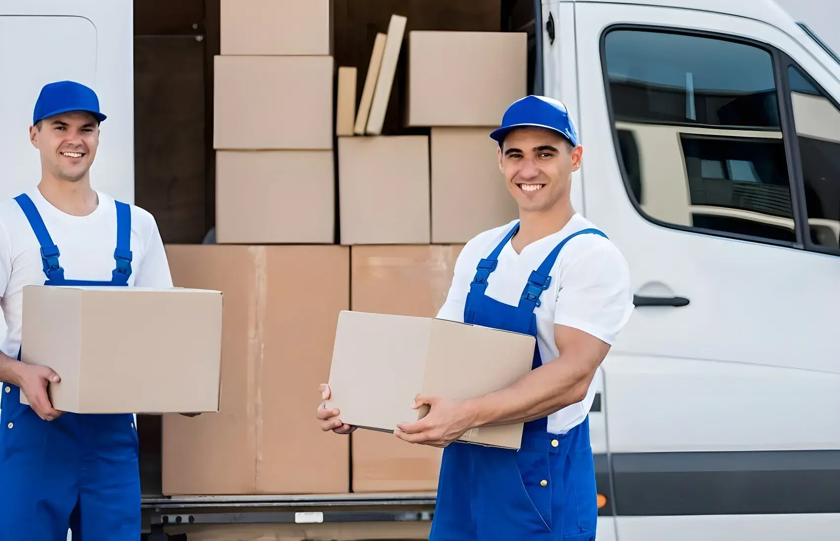 Puedo transportar muebles en una camioneta